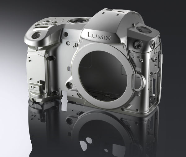 Panasonic Lumix GH5 4K Mirrorless Micro 4-3 Camera Body