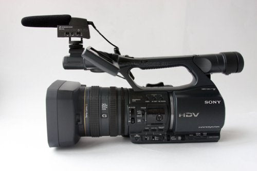 Sennheiser MKE 400 Shotgun Microphone with Polaroid Studio Series Camcorder Video Light Includes Mounting Bracket